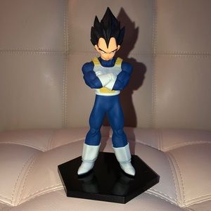 Dragon ball z statue !